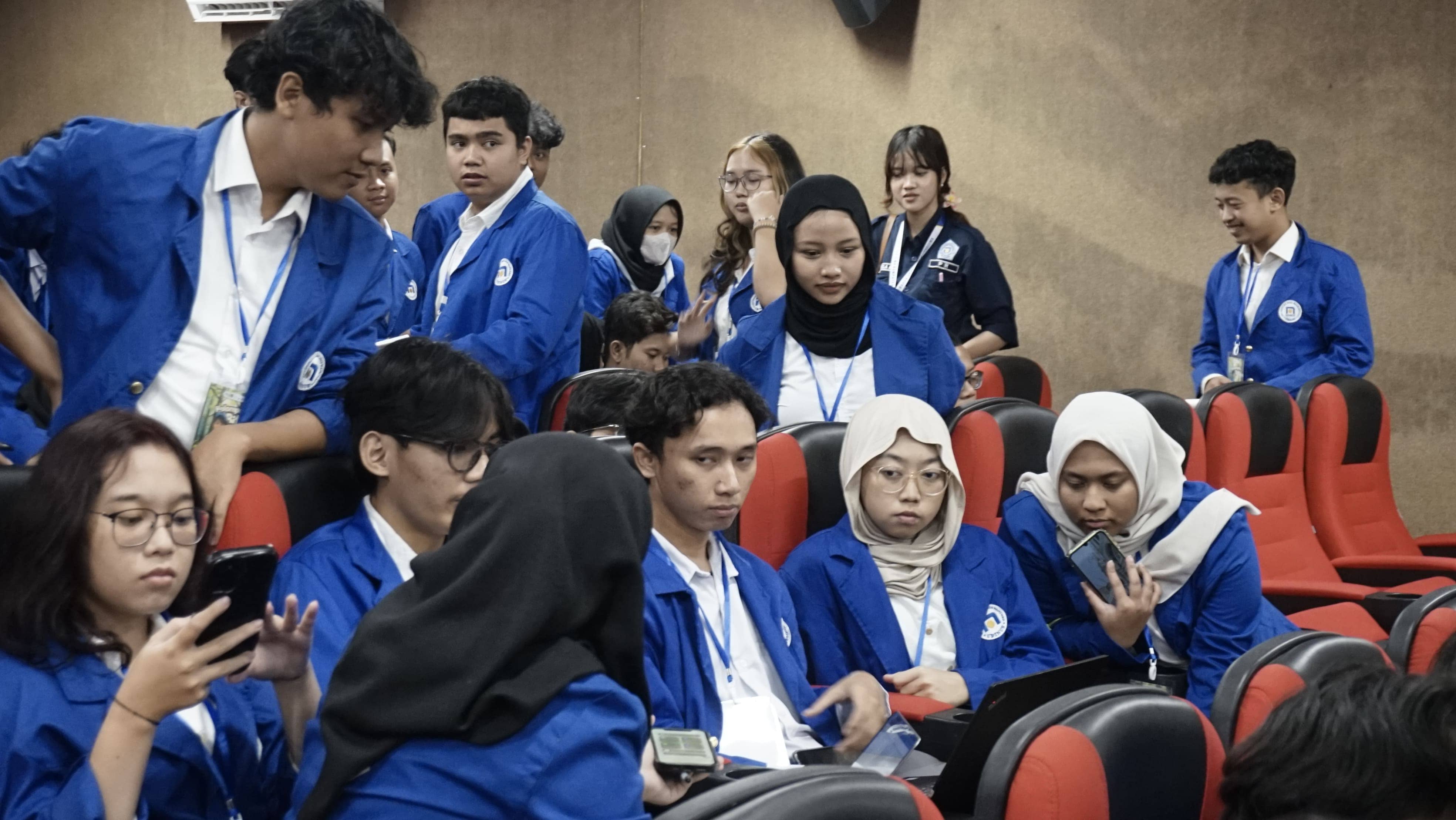 Output Materi 1